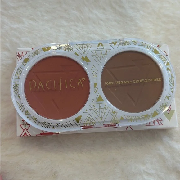 Pacifica Blush and Highlighter and Bronzer Duo - Picture 4 of 7